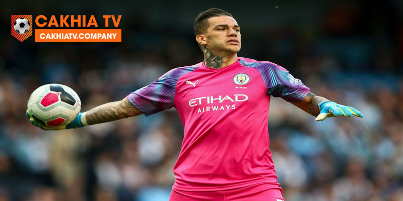 Ederson - thủ môn xuất sắc nhất hiện tại đang thi đấu cho Man City